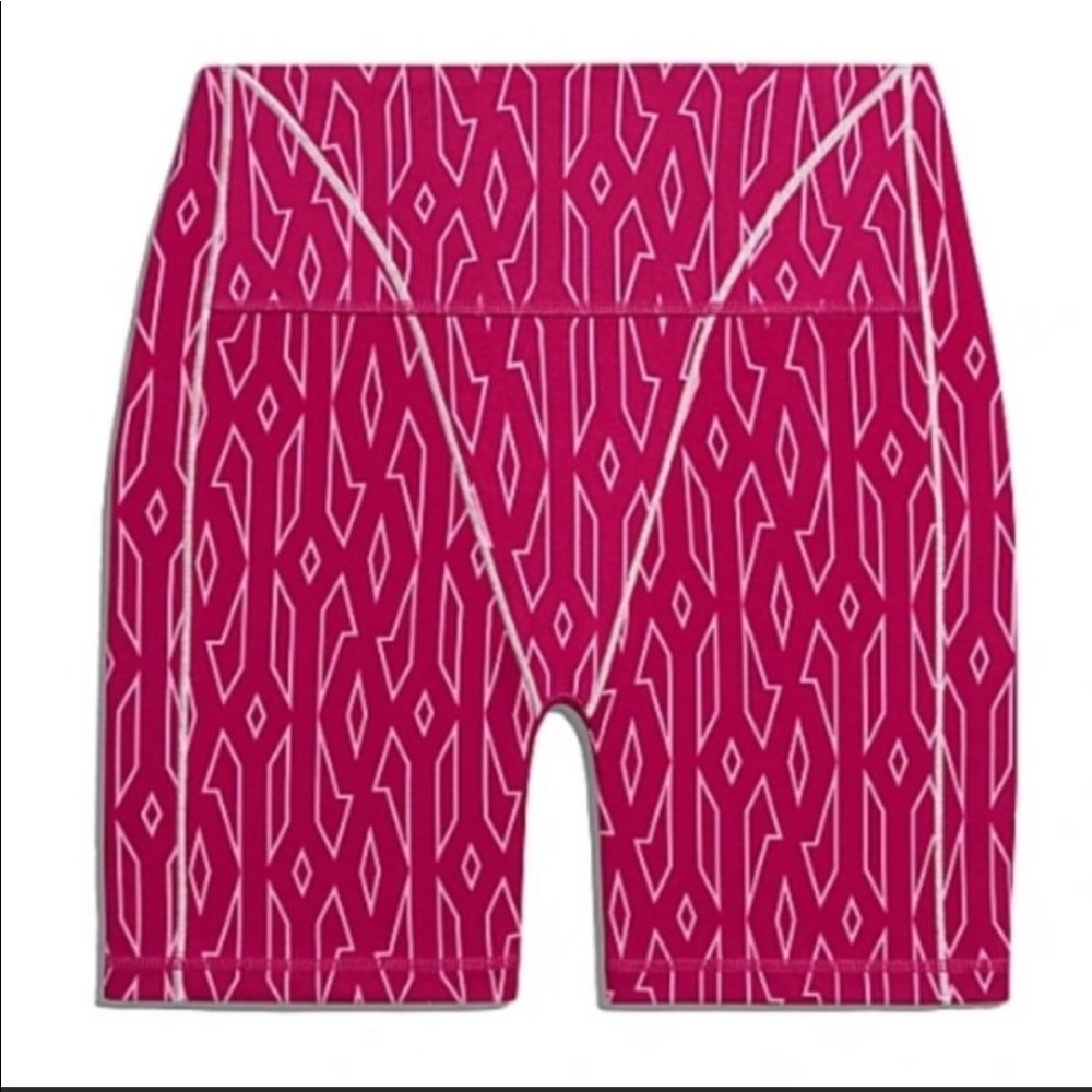 New with tags, Ivy Park pink shorts